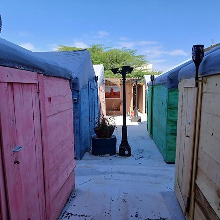 "Par 4 Chemins" - Atypical Stopover Nuakchot Exterior foto
