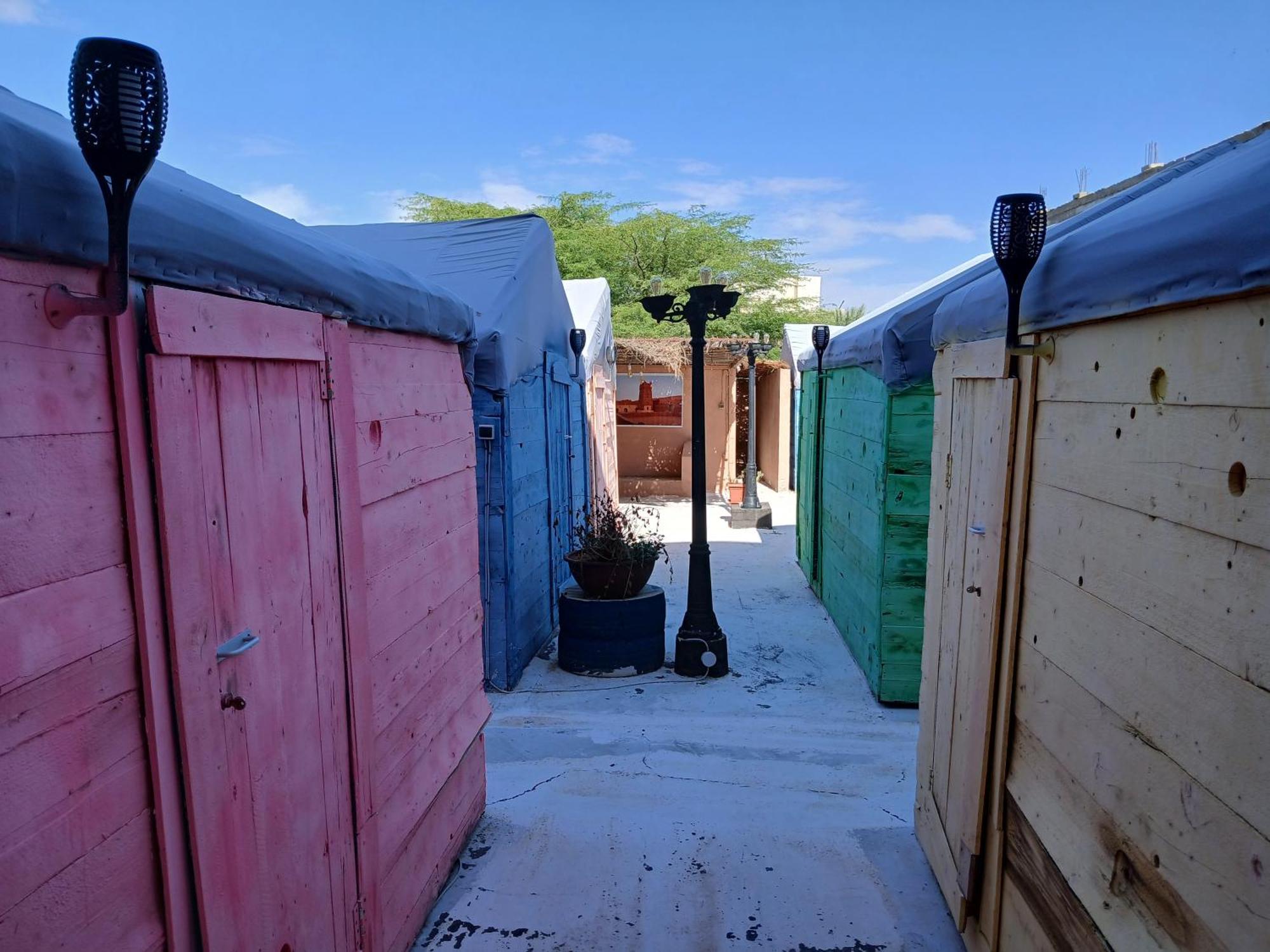 "Par 4 Chemins" - Atypical Stopover Nuakchot Exterior foto